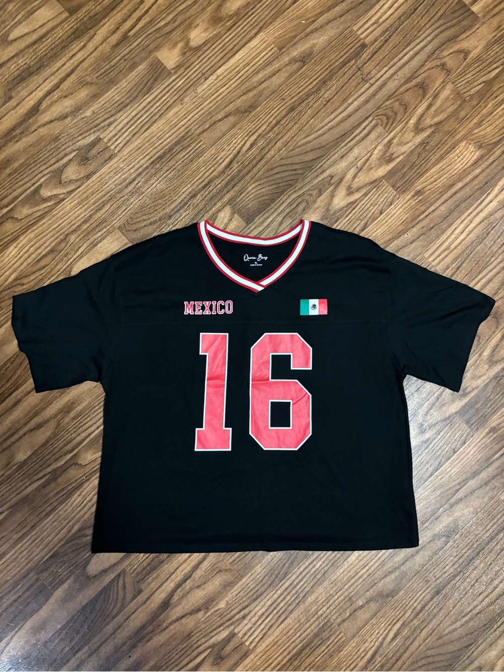 Mexico Soccer Jersey Style Shirt * Woman XL * #16 Julian Quinones
